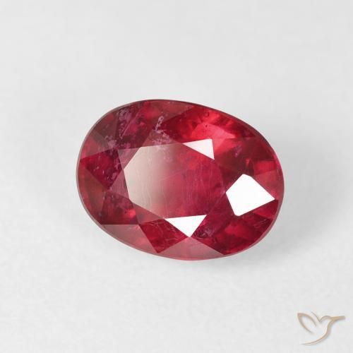 Rubi Carmesim Profundo Natural 2.49ct, oval, VS