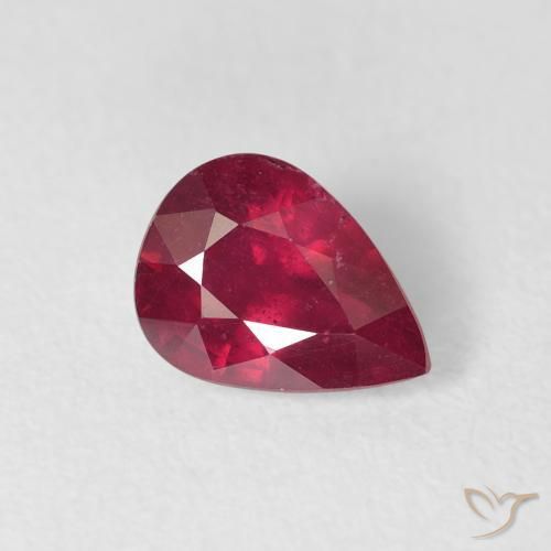 Rubi Vermelho escuro Natural 1.59ct, Formato de pêra, VS-SI