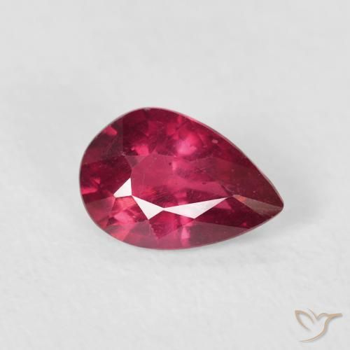 Rubi Sangue vermelho Natural 0.94ct, Formato de pêra, VS-SI