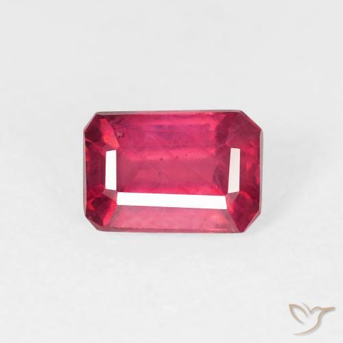 1.00ct Natural Luz vermelha Rubi, Corte Esmeralda, VS