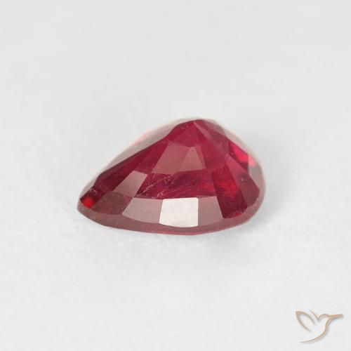 Rubi vermelho médio Natural 1.49ct, Formato de pêra, VS