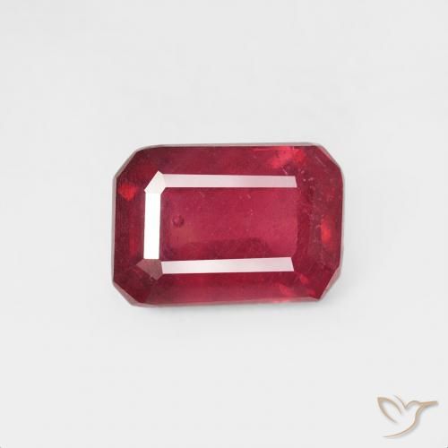 0.84ct Natural Carmesim Profundo Rubi, Corte Esmeralda, VS