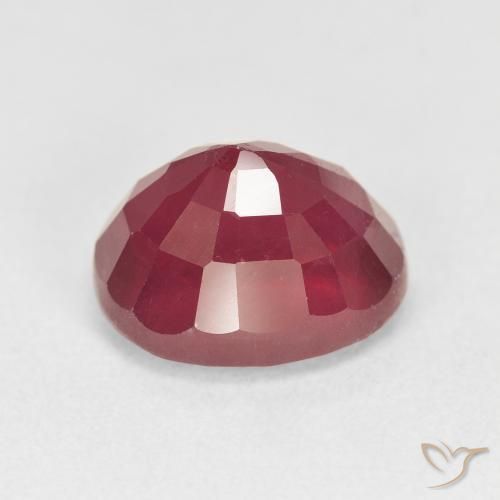 Rubi Vermelho escuro Natural 6.82ct, oval, VS