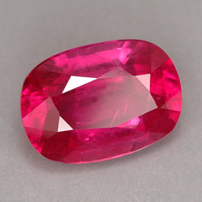 Rubi vermelho natural 3,18ct, almofada cortada, SI