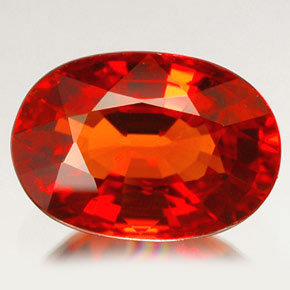 Safira laranja natural 2,00ct, corte oval, VVS