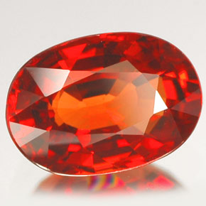 Safira laranja natural 2,00ct, corte oval, VVS