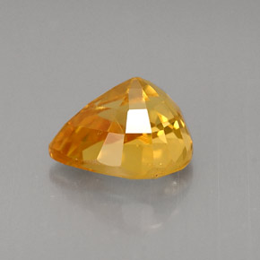 Safira amarelo natural 2,22ct, formato de pêra, VS