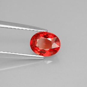 Safira laranja natural 0,99ct, corte oval, VVS-VS