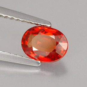 Safira laranja natural 0,99ct, corte oval, VS