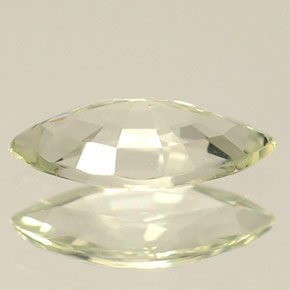 Safira verde natural 0,79ct, marquise, VVS-VS