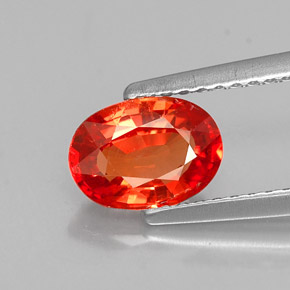 Safira laranja natural 1,22ct, corte oval, VVS-VS