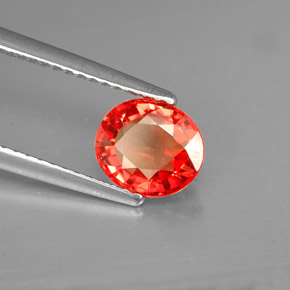 Safira laranja natural 1,54ct, corte oval, VVS