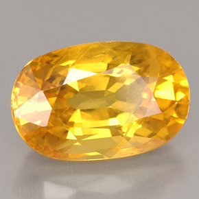 Safira amarelo natural 4,33ct, corte oval, VS-SI