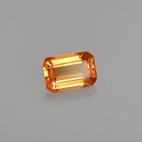 Safira laranja natural 0,75ct, corte esmeralda, VS