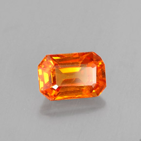 Safira laranja natural 0,81ct, corte esmeralda, VS