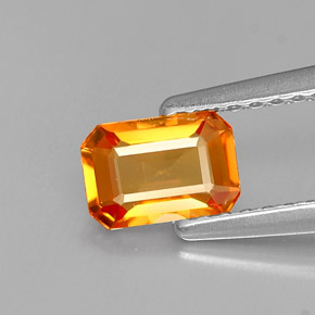 Safira laranja natural 0,65ct, corte esmeralda, VVS