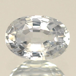 Safira branco natural 0,61ct, corte oval, VVS