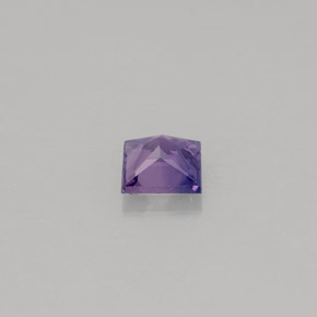 Safira violeta natural 0,46ct, quadrado, VS
