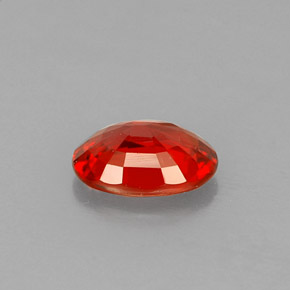 Safira laranja natural 0,60ct, corte oval, VS