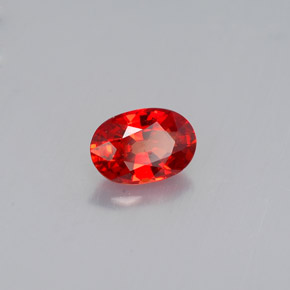 Safira laranja natural 0,60ct, corte oval, VVS