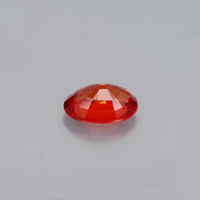 Safira laranja natural 0,60ct, corte oval, VVS