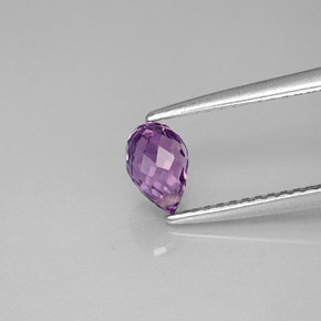 Safira violeta natural 0,92ct, briolete, VS