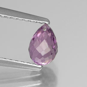 Safira violeta natural 0,95ct, briolete, VS-SI