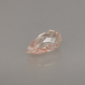 Safira amarelo natural 0,89ct, briolete, VVS