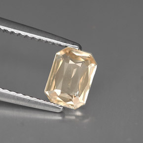 Safira laranja natural 0,86ct, corte esmeralda, VS