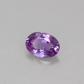 Safira violeta natural 0,57ct, corte oval, VVS