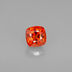 Safira laranja natural 0,67ct, almofada cortada, VS