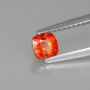 Safira laranja natural 0,67ct, almofada cortada, VS