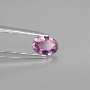 Safira violeta natural 0,46ct, corte oval, VVS