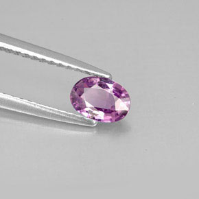 Safira violeta natural 0,50ct, corte oval, VVS-VS