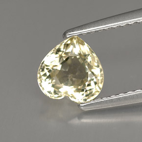 Safira amarelo natural 1,53ct, formato de coração, VVS-VS