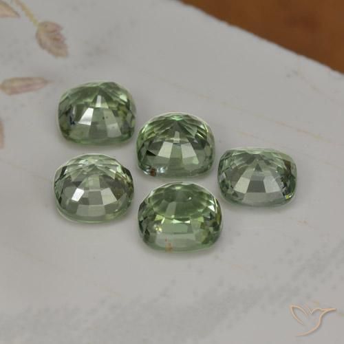 Pedras preciosas de Safira Verde floresta natural de 2.25 ct, Almofada, VVS-VS
