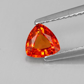 Safira laranja natural 0,65ct, trillion, VVS-VS