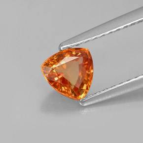 Safira laranja natural 0,77ct, trillion, VVS-VS