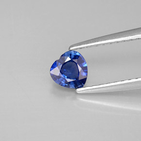 Safira azul natural 0,44ct, formato de coração, VS