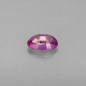 Safira violeta natural 0,69ct, corte oval, VVS