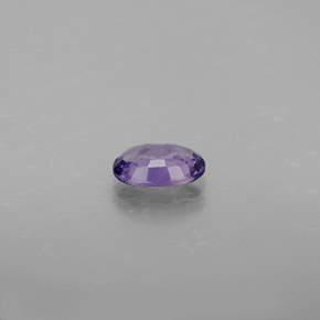 Safira violeta natural 0,54ct, corte oval, VS