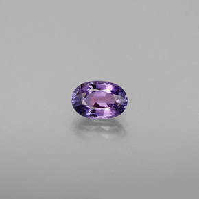 Safira violeta natural 0,64ct, corte oval, VVS-VS