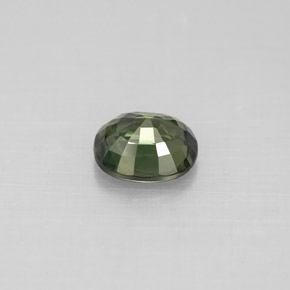 Safira verde natural 0,94ct, corte oval, VS