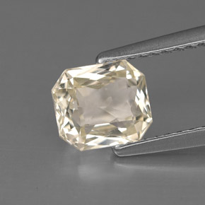 Safira amarelo natural 1,40ct, corte esmeralda, VVS
