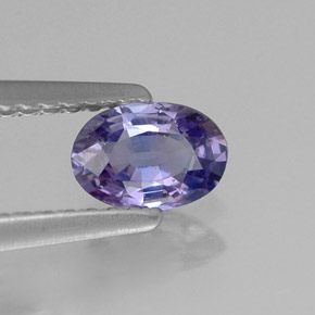 Safira violeta natural 0,57ct, corte oval, VVS-VS