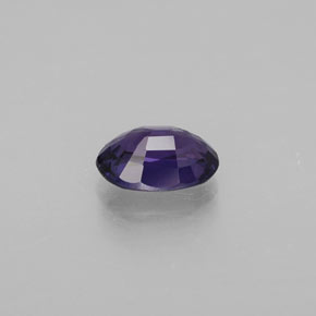 Safira violeta natural 0,59ct, corte oval, VVS
