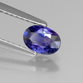 Safira violeta natural 0,52ct, corte oval, VS