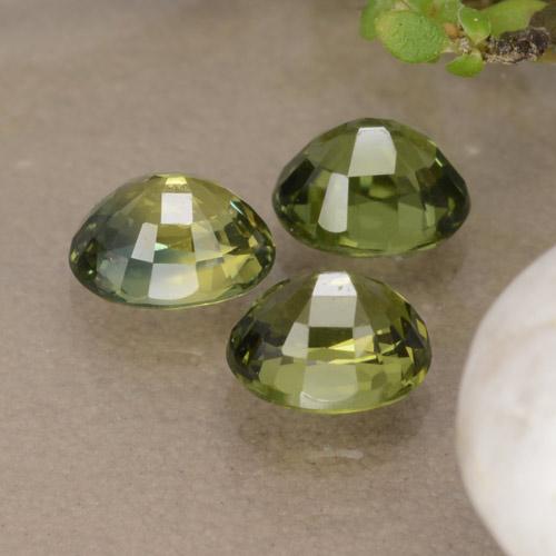 Pedras preciosas de safira verde natural de 1,76 ct, corte oval, VVS