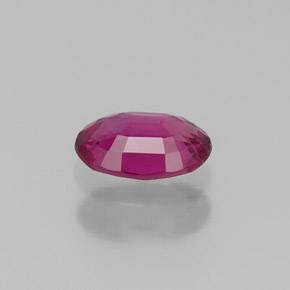 Safira violeta natural 0,56ct, corte oval, VVS