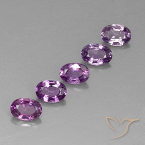Pedras preciosas de Safira Roxo profundo natural de 2.98 ct, oval, VVS-VS